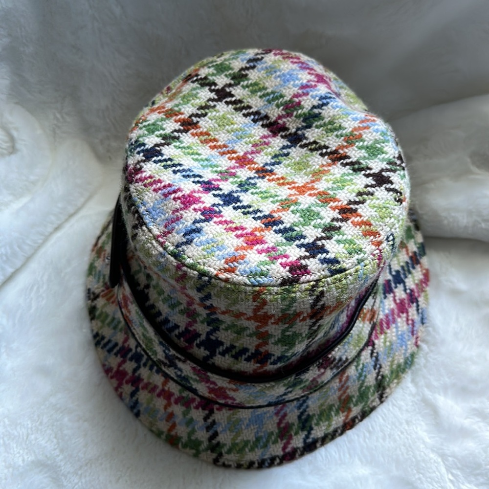 COACH || Tattersall Crusher Multicolor Winter Bucket Hat. Sz. S/P - Picture 4 of 16